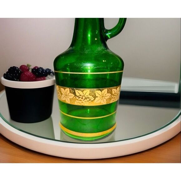 Vintage Green And Gold Italian Decanter And 5 Glasses Stunning! - Picture 2 of 6
